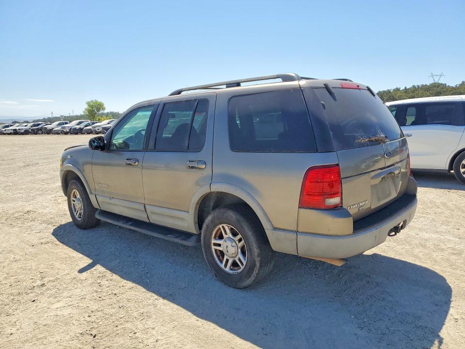 Photo 2 from auction – 2002 FORD EXPLORER with VIN 1FMZU63E72ZB18594