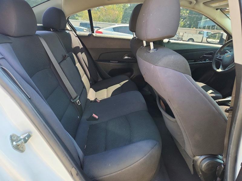 Photo 10 from auction – 2012 CHEVROLET CRUZE with VIN 1G1PE5SC2C7296065