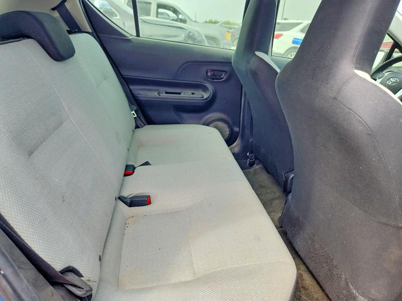 Photo 10 from auction – 2016 TOYOTA PRIUS C with VIN JTDKDTB38G1128433