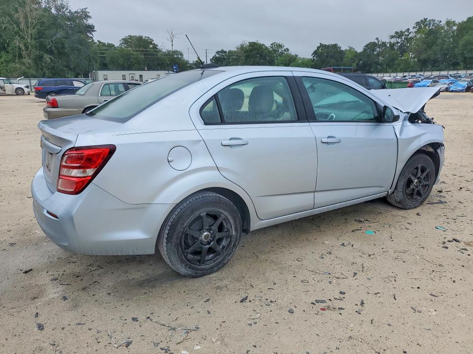 Photo 3 from auction – 2017 CHEVROLET SONIC with VIN 1G1JB5SH4H4113106