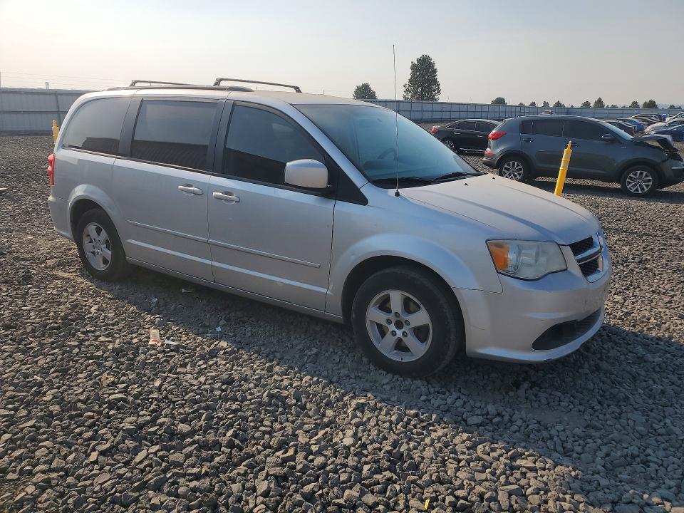 Photo 4 from auction – 2011 DODGE GRAND CARAVAN with VIN 2D4RN3DG9BR774275