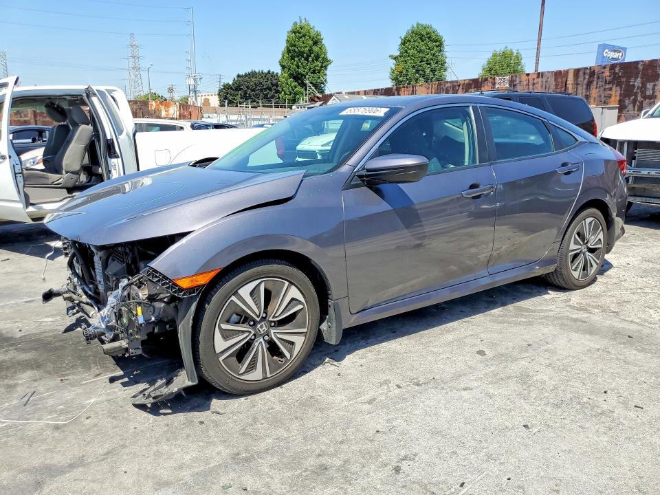 Photo 1 from auction – 2017 HONDA CIVIC with VIN 2HGFC1F34HH633781