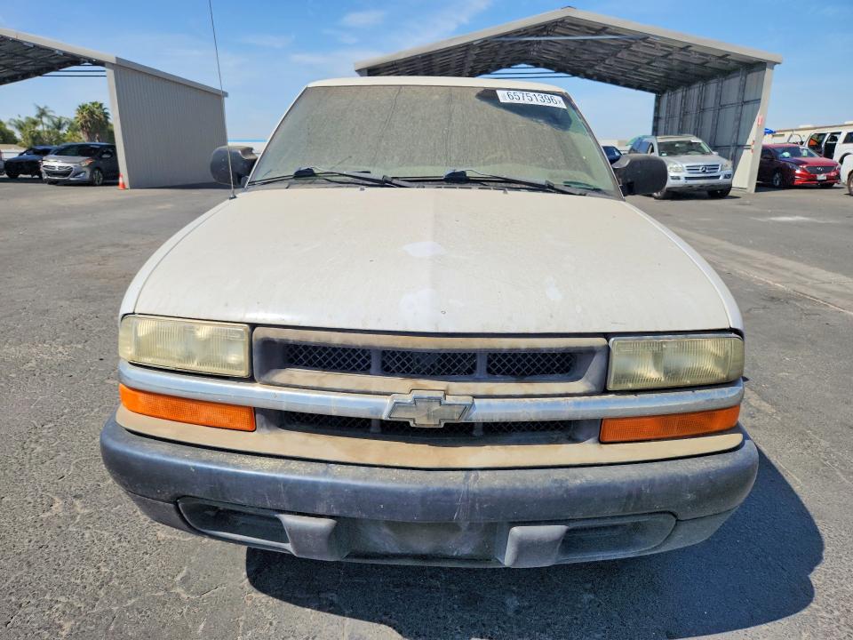 Photo 5 from auction – 2003 CHEVROLET S TRUCK with VIN 1GCCS19X638214560