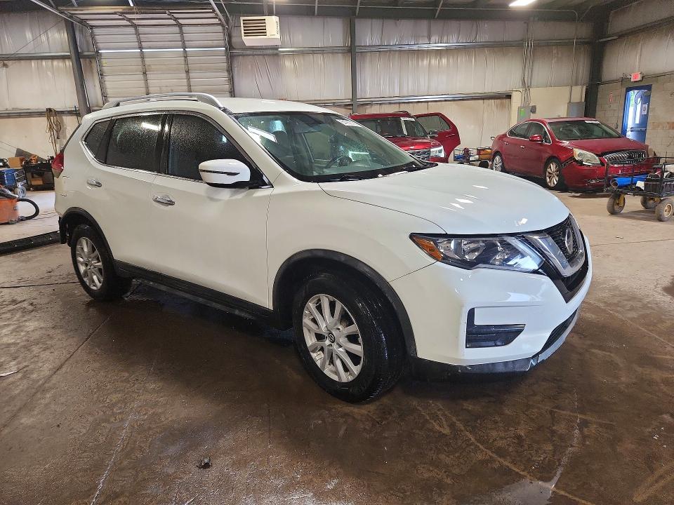Photo 4 from auction – 2018 NISSAN ROGUE with VIN KNMAT2MT2JP523928