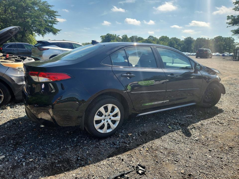 Photo 3 from auction – 2026 TOYOTA COROLLA with VIN 5YFB4MDE4TP401152