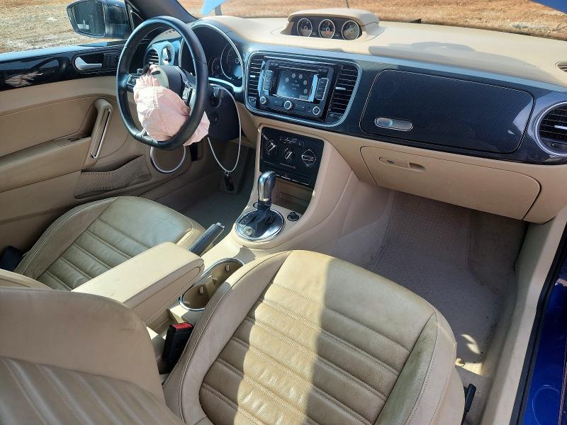 Photo 8 from auction – 2013 VOLKSWAGEN BEETLE with VIN 3VW7T7AT4DM828527