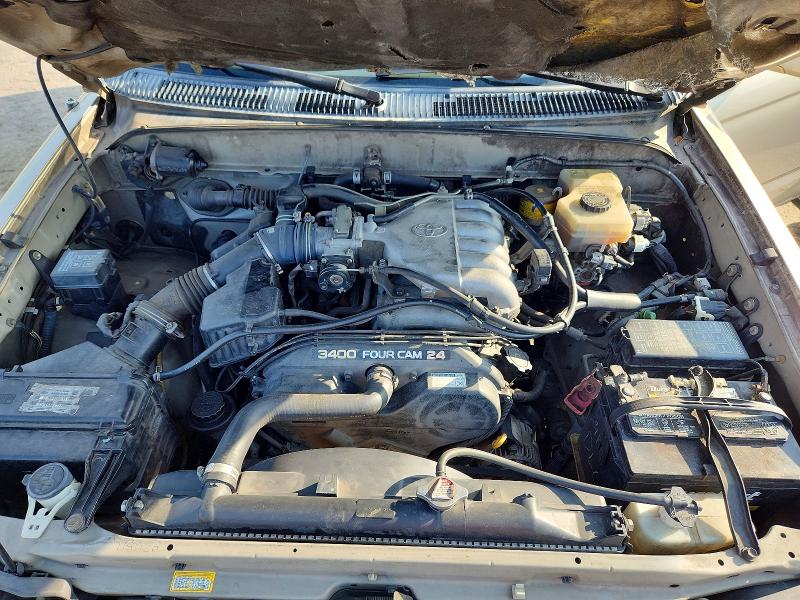 Photo 11 from auction – 2002 TOYOTA 4RUNNER with VIN JT3GN86R120226978