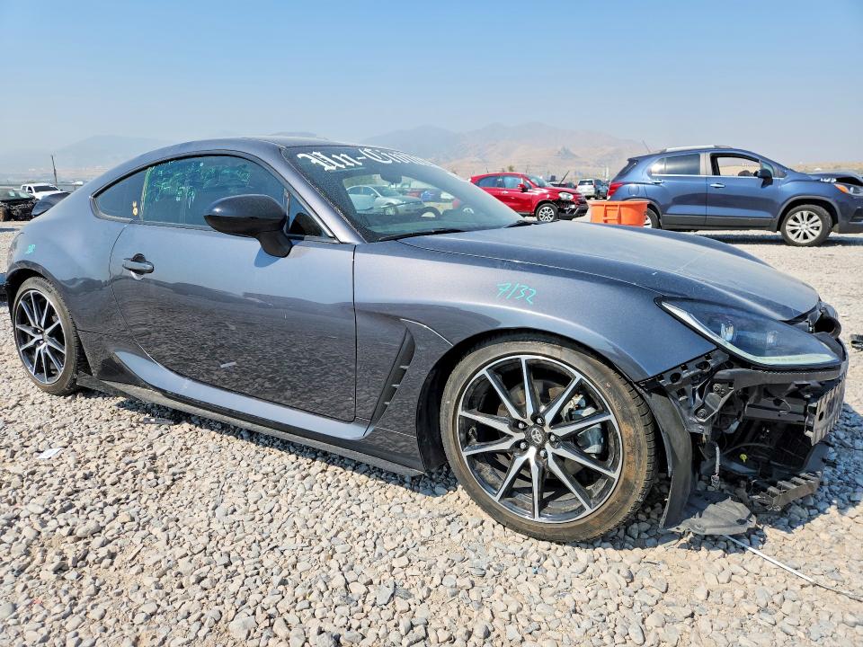 Photo 4 from auction – 2023 TOYOTA GR86 with VIN JF1ZNBB1XP9752021