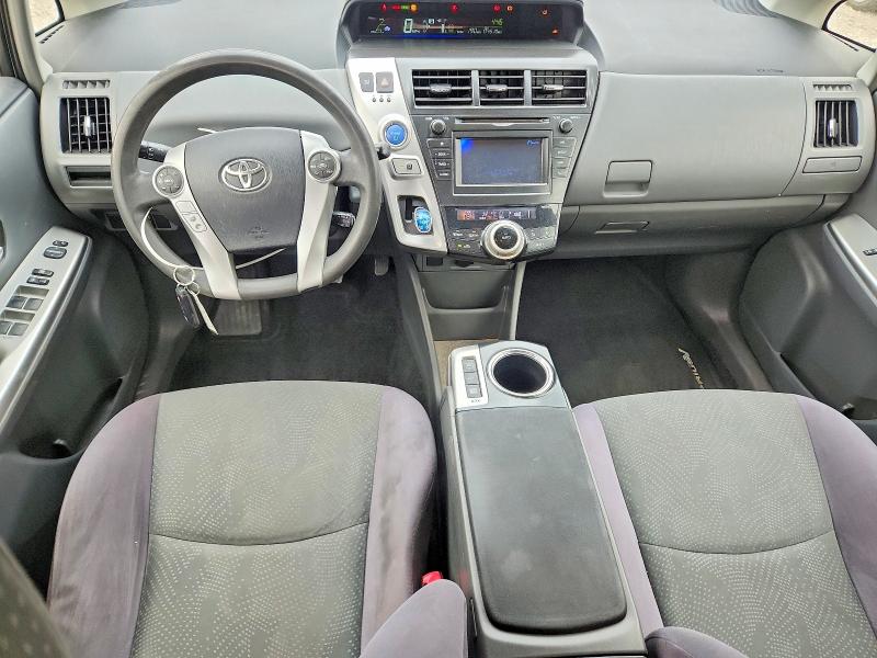 Photo 8 from auction – 2013 TOYOTA PRIUS V with VIN JTDZN3EU4D3218548