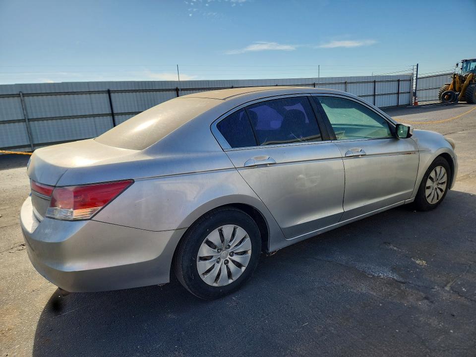 Photo 3 from auction – 2011 HONDA ACCORD with VIN 1HGCP2F3XBA084428