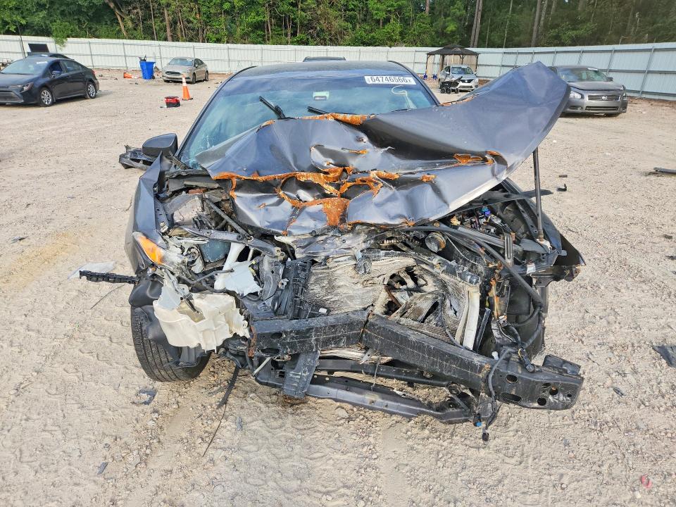 Photo 5 from auction – 2014 TOYOTA CAMRY with VIN 4T4BF1FK6ER429876