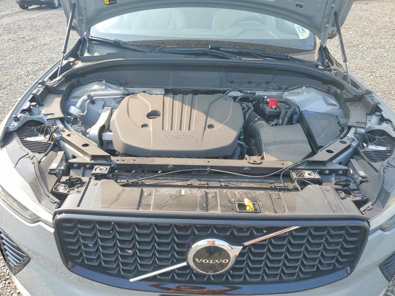 Photo 12 from auction – 2025 VOLVO XC60 with VIN YV4M12RC9S1172027