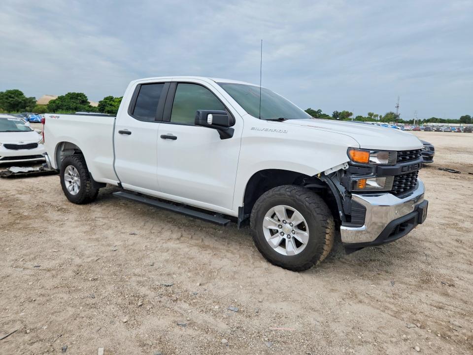 Photo 4 from auction – 2021 CHEVROLET SILVERADO with VIN 1GCRYAEH6MZ301927