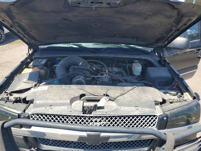 Photo 11 from auction – 2004 CHEVROLET SILVERADO with VIN 1GCHK23264F253770