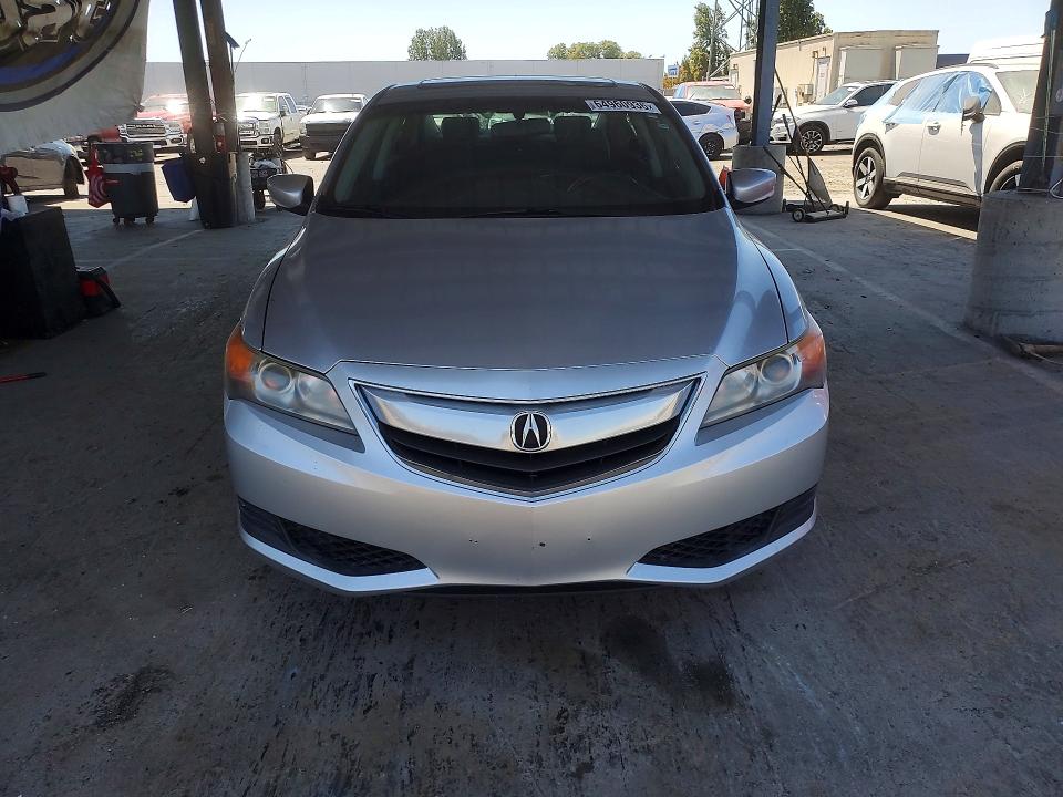 Photo 5 from auction – 2015 ACURA ILX with VIN 19VDE1F31FE002570