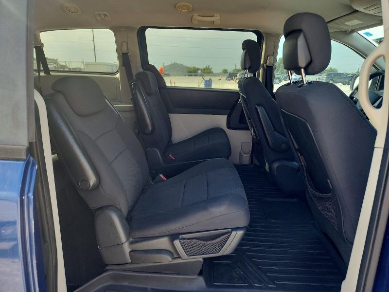 Photo 11 from auction – 2010 DODGE GRAND CARAVAN with VIN 2D4RN4DE8AR326290