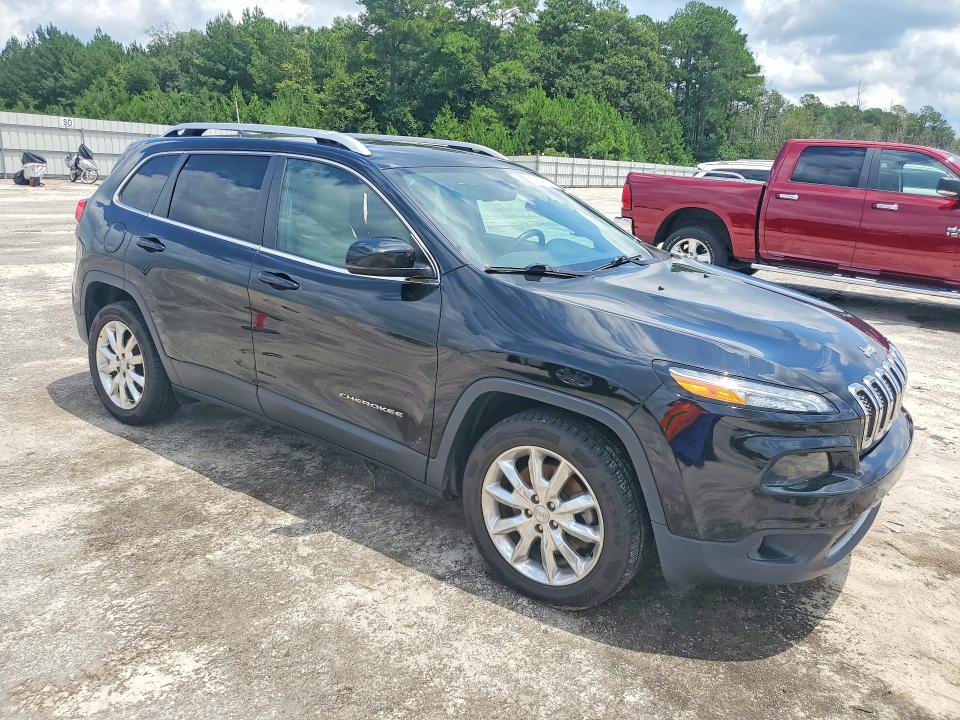 Photo 4 from auction – 2017 JEEP CHEROKEE with VIN 1C4PJLDB9HW522921