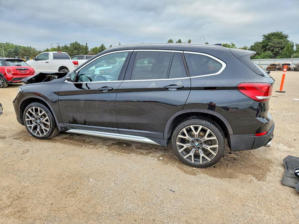 Photo 2 from auction – 2021 BMW X1 with VIN WBXJG9C02M5U33847