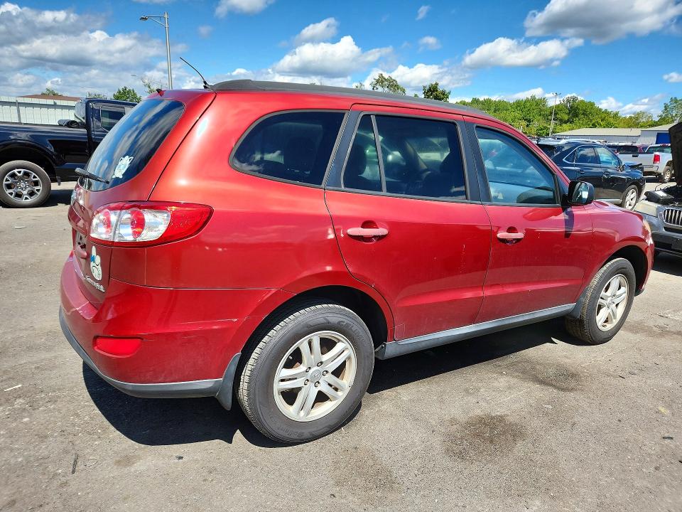 Photo 3 from auction – 2010 HYUNDAI SANTA FE with VIN 5NMSG3AB8AH404235