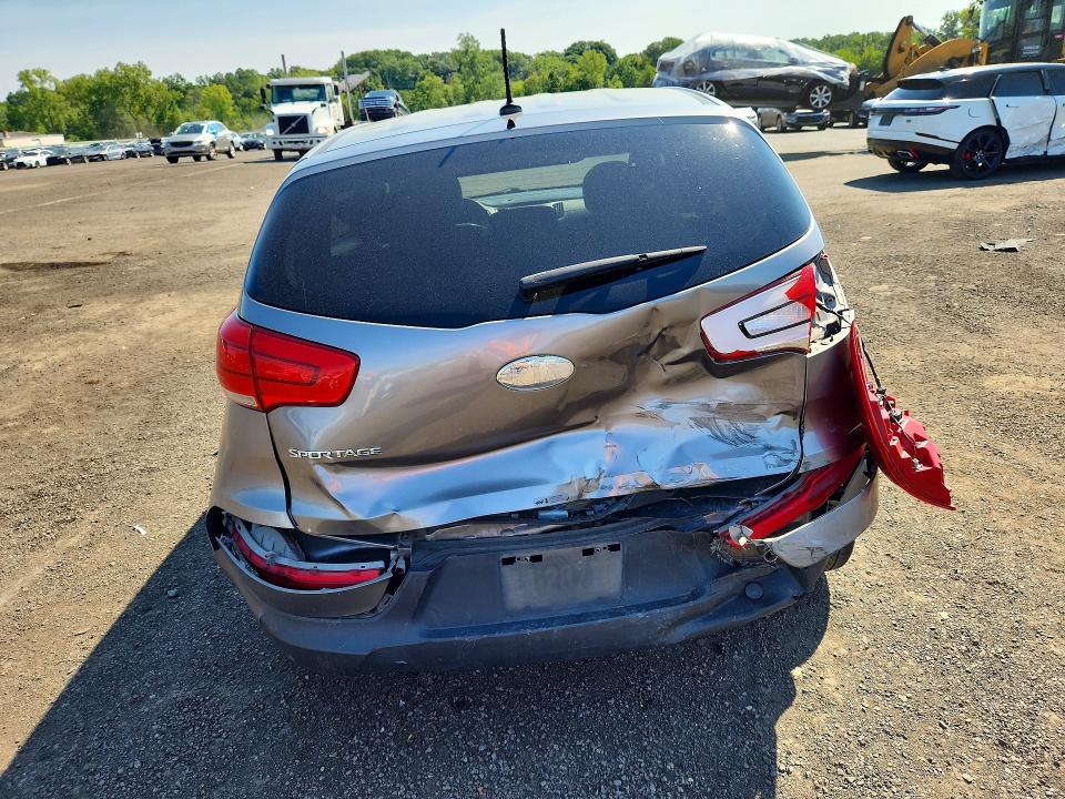 Photo 6 from auction – 2014 KIA SPORTAGE with VIN KNDPBCAC5E7549601