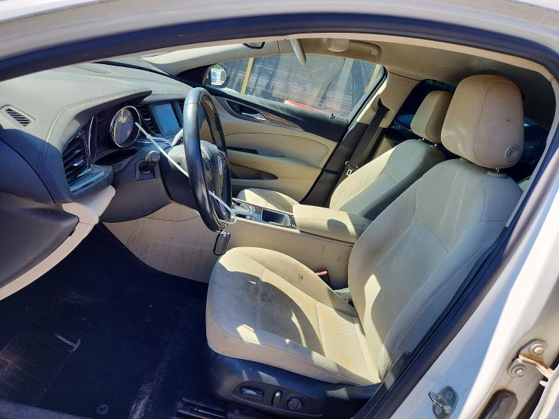 Photo 7 from auction – 2019 BUICK REGAL with VIN W04GL6SX0K1025958