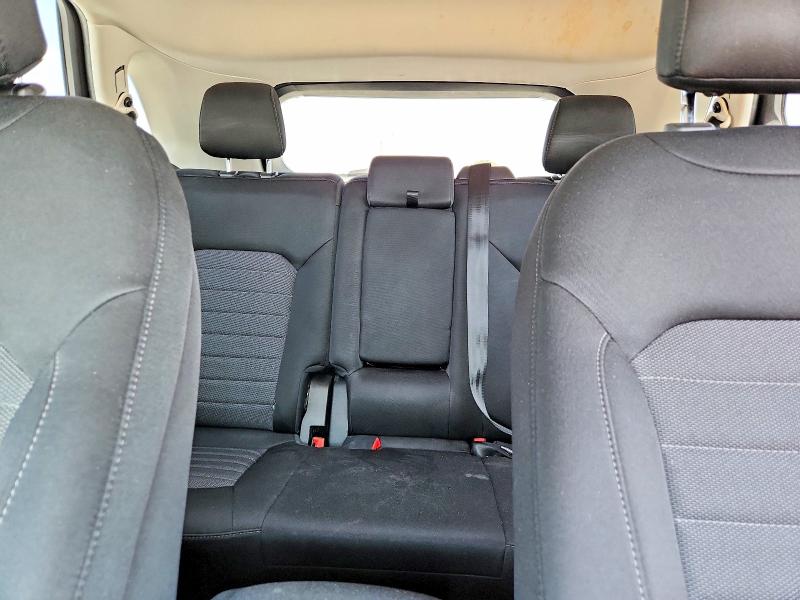 Photo 10 from auction – 2018 FORD EDGE with VIN 2FMPK3G90JBB86097
