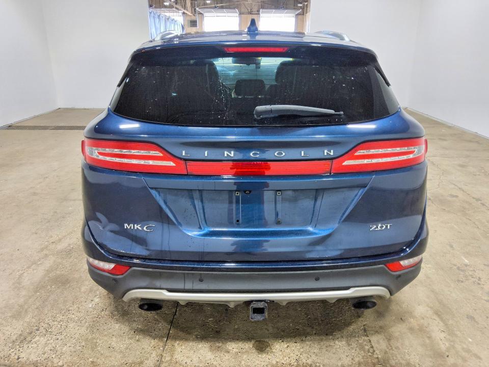 Zdjęcie 6 z aukcji – 2017 LINCOLN MKC z VIN 5LMCJ3C95HUL34625