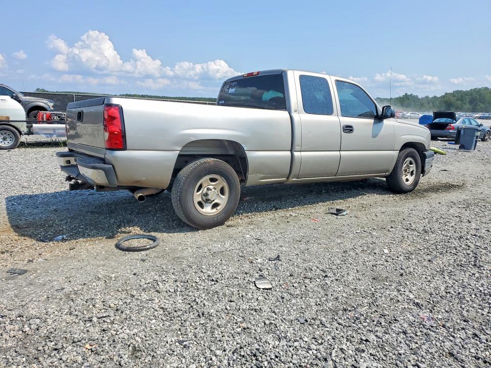 Photo 3 from auction – 2003 CHEVROLET SILVERADO with VIN 2GCEC19V131388656