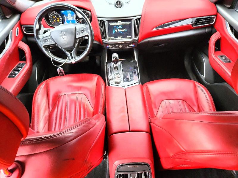 Photo 8 from auction – 2018 MASERATI LEVANTE with VIN ZN661YUL5JX306791