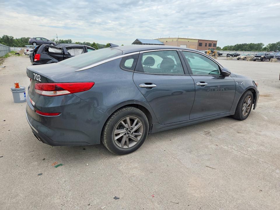 Photo 3 from auction – 2020 KIA OPTIMA with VIN 5XXGT4L37LG385045