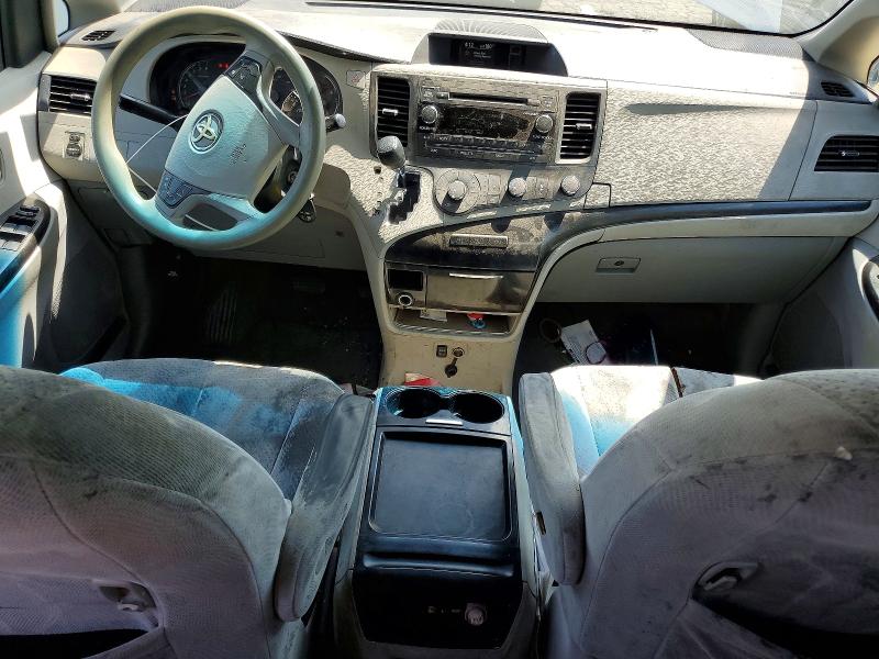 Photo 8 from auction – 2011 TOYOTA SIENNA with VIN 5TDKK3DC4BS020387
