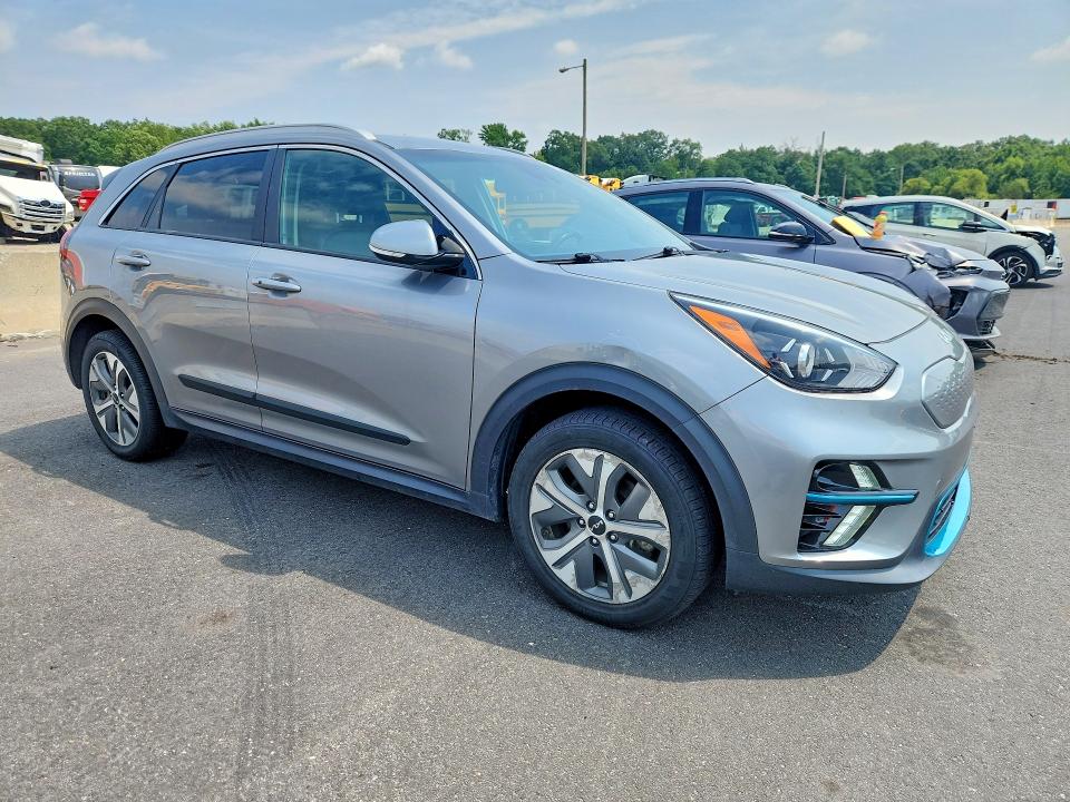 Photo 4 from auction – 2022 KIA NIRO EV with VIN KNDCC3LG7N5161115