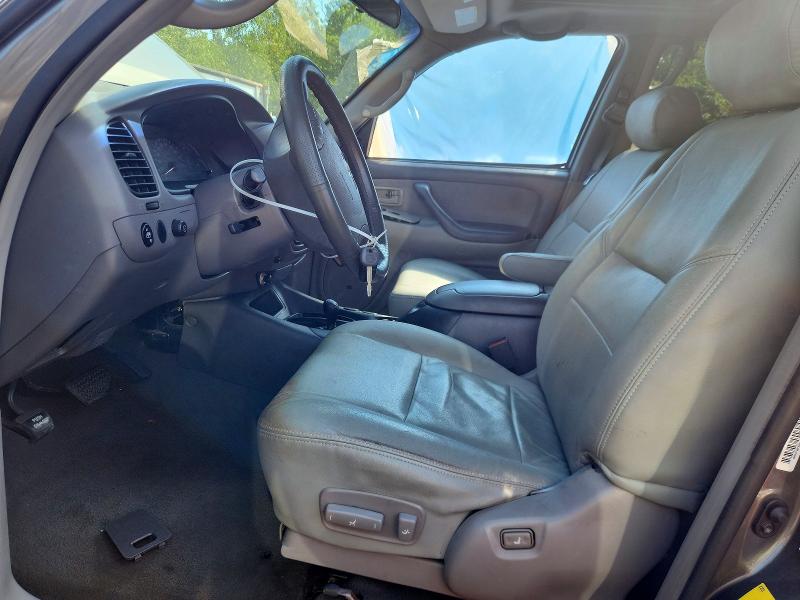Photo 7 from auction – 2003 TOYOTA SEQUOIA with VIN 5TDBT44A73S180945