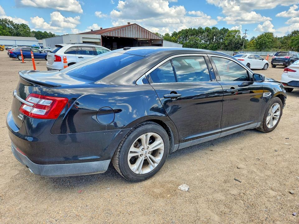 Photo 3 from auction – 2013 FORD TAURUS with VIN 1FAHP2E84DG145747