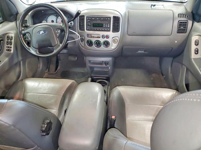 Photo 8 from auction – 2003 FORD ESCAPE with VIN 1FMYU93183KB12338