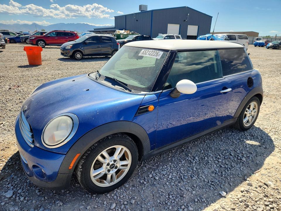 MINI COOPER 2012 with VIN WMWSU3C57CT369427 - Photo from auction