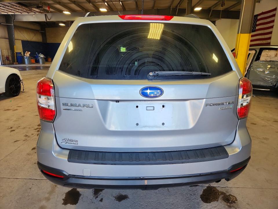 Photo 6 from auction – 2015 SUBARU FORESTER with VIN JF2SJAGC4FH403292