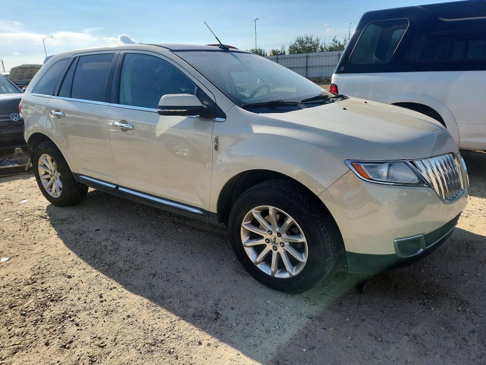 Photo 4 from auction – 2014 LINCOLN MKX with VIN 2LMDJ8JK6EBL10530