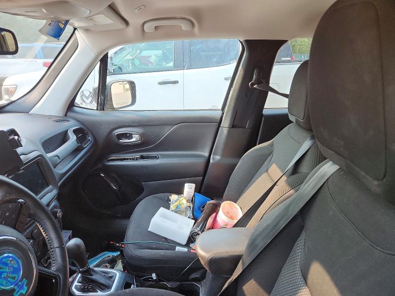 Photo 7 from auction – 2019 JEEP RENEGADE with VIN ZACNJBBB0KPK55075