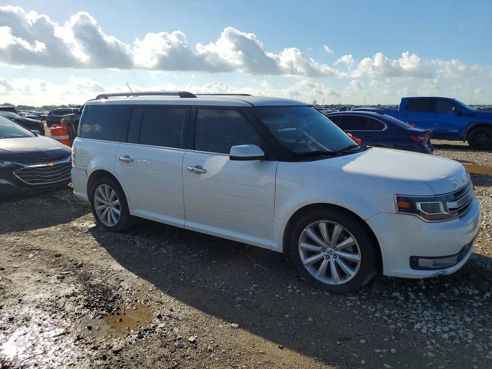 Photo 4 from auction – 2014 FORD FLEX with VIN 2FMHK6DT1EBD39730