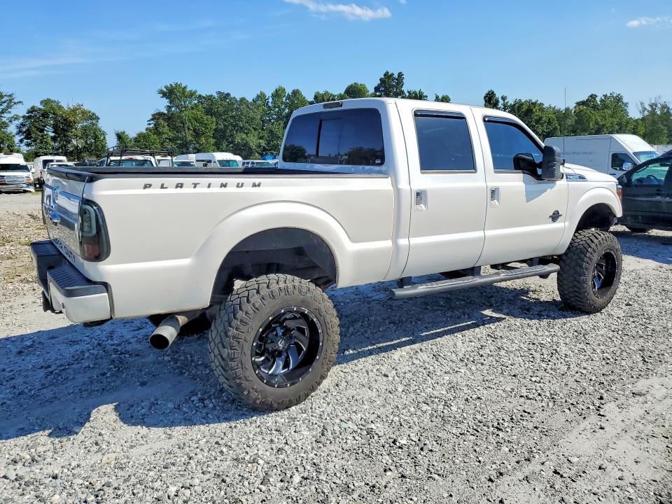 Photo 3 from auction – 2016 FORD F350 with VIN 1FT8W3BT1GEB09428