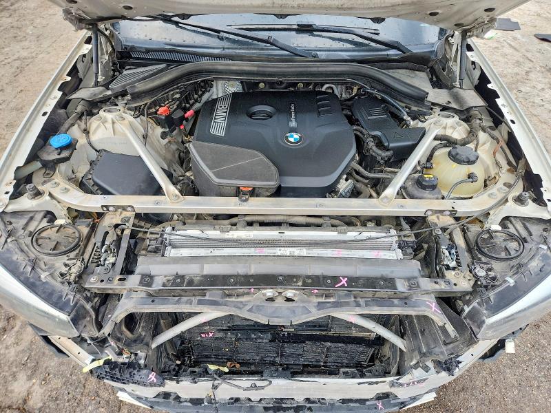 Photo 12 from auction – 2019 BMW X3 with VIN 5UXTR7C58KLF26916