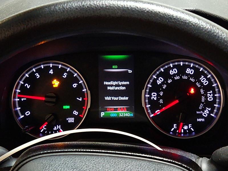 Photo 9 from auction – 2021 TOYOTA RAV4 with VIN 2T3P1RFV1MC247260
