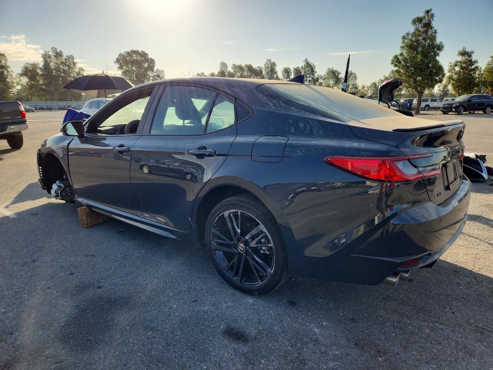Photo 2 from auction – 2026 TOYOTA CAMRY with VIN 4T1DAACK1TU272521