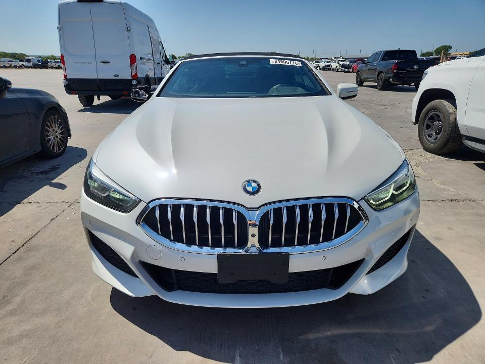 Photo 5 from auction – 2022 BMW 840I with VIN WBADZ2C06NCH07866