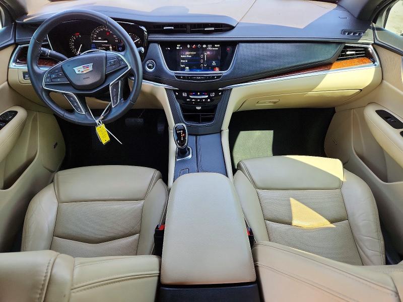 Photo 8 from auction – 2018 CADILLAC XT5 with VIN 1GYKNCRS1JZ167894