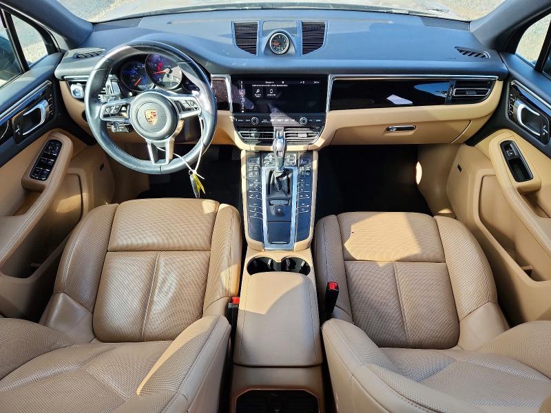 Photo 8 from auction – 2019 PORSCHE MACAN with VIN WP1AA2A54KLB06930
