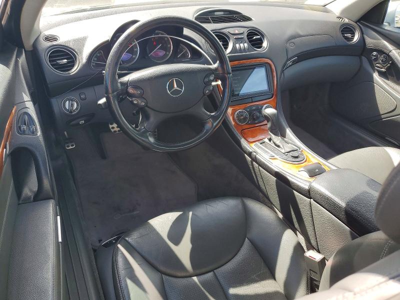 Photo 8 from auction – 2004 MERCEDES-BENZ SL with VIN WDBSK75F44F074936