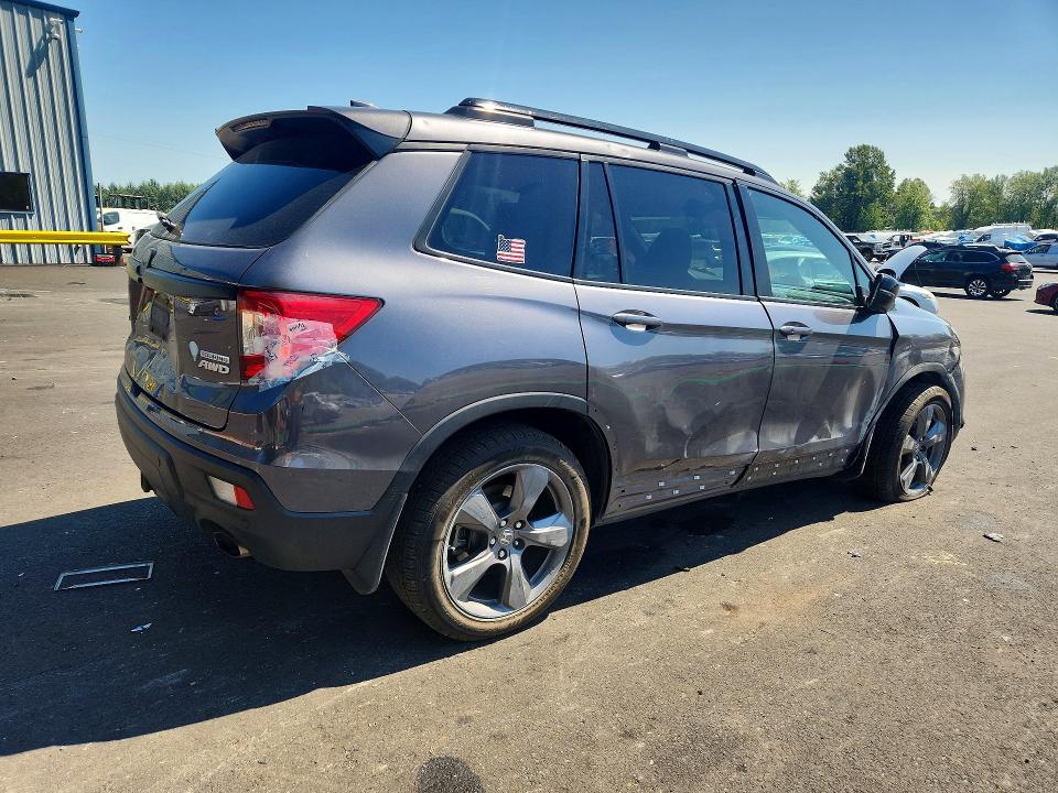 Photo 3 from auction – 2021 HONDA PASSPORT with VIN 5FNYF8H91MB025483
