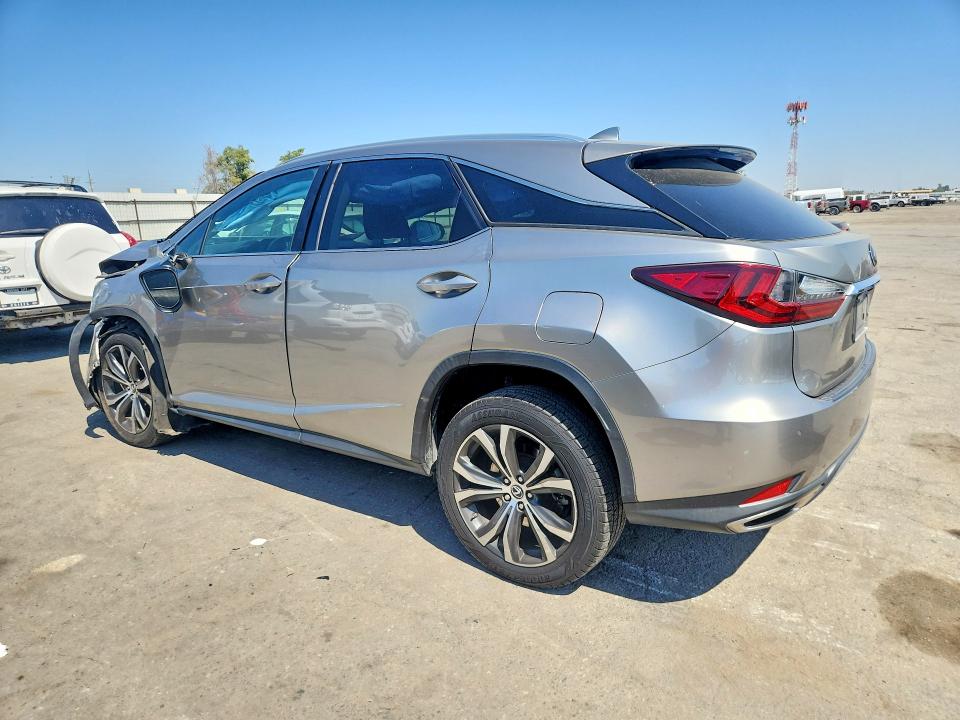 Photo 2 from auction – 2021 LEXUS RX with VIN 2T2HZMAA2MC195193